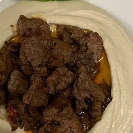 Hummus with Beef.